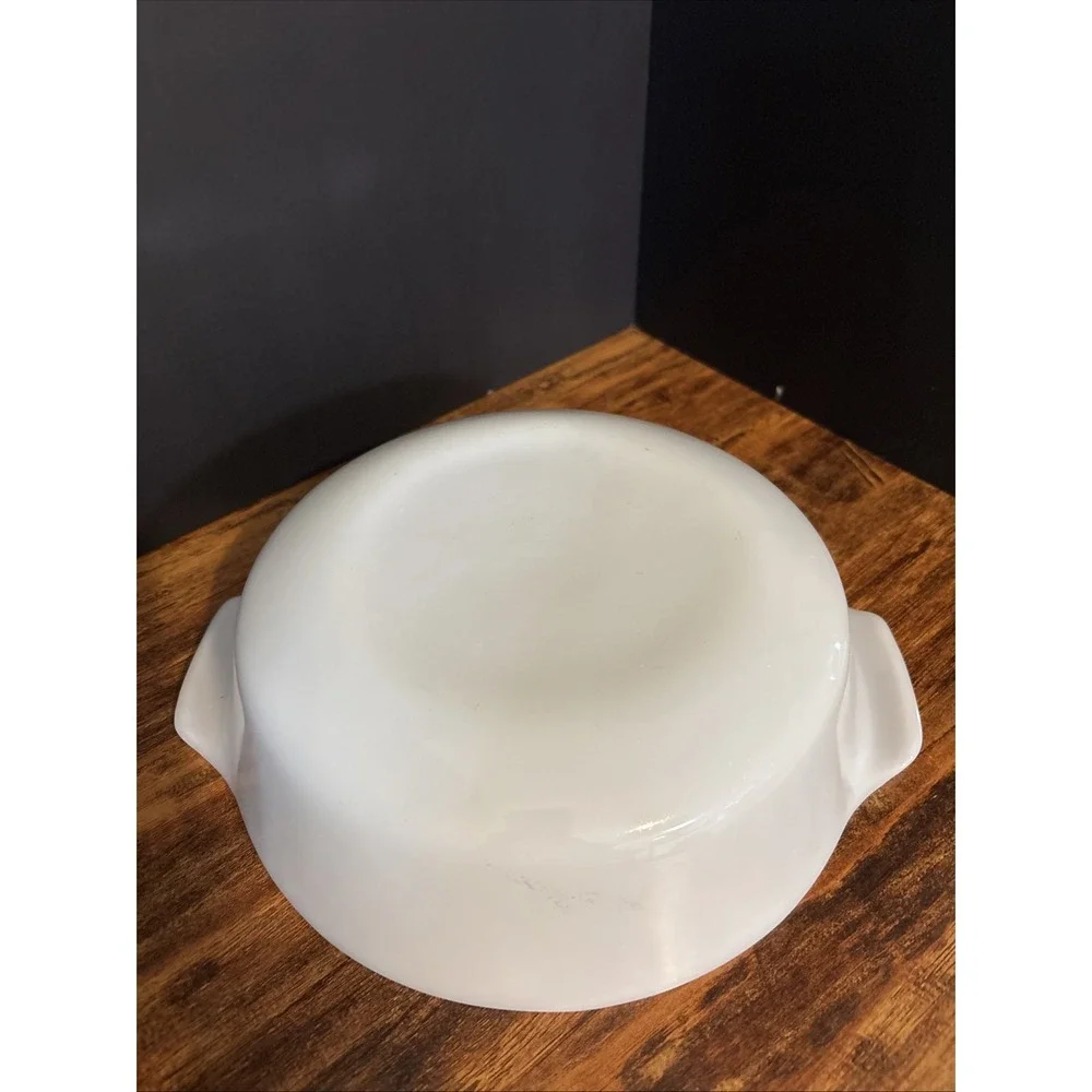 Vintage‎ Fire King 2 Qt White Glass Round Baking Casserole Dish Bowl #438